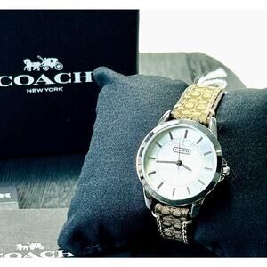 Coach Womens Watch Classic Signature 2019 Silver Toned Face Original Box READ
